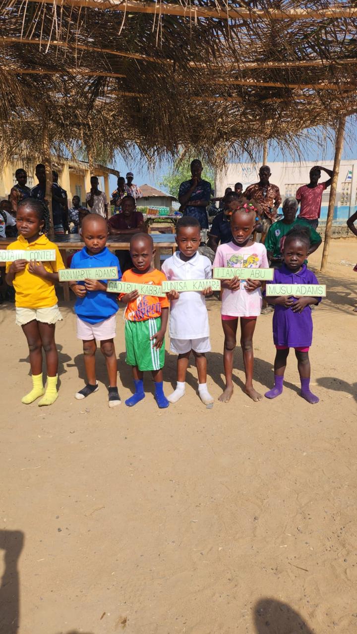 Schulkinder in Uganda